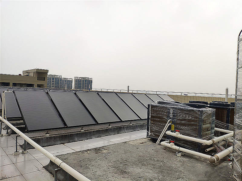 企業(yè)宿舍800人40噸生活熱水--赫派空氣能熱泵配五星太陽能